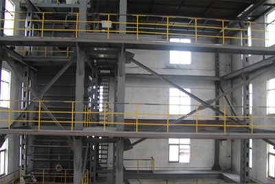 本公司檢測大樓內(nèi)導(dǎo)電玻璃鋼電除霧器及湍沖洗滌塔組裝、檢測平臺